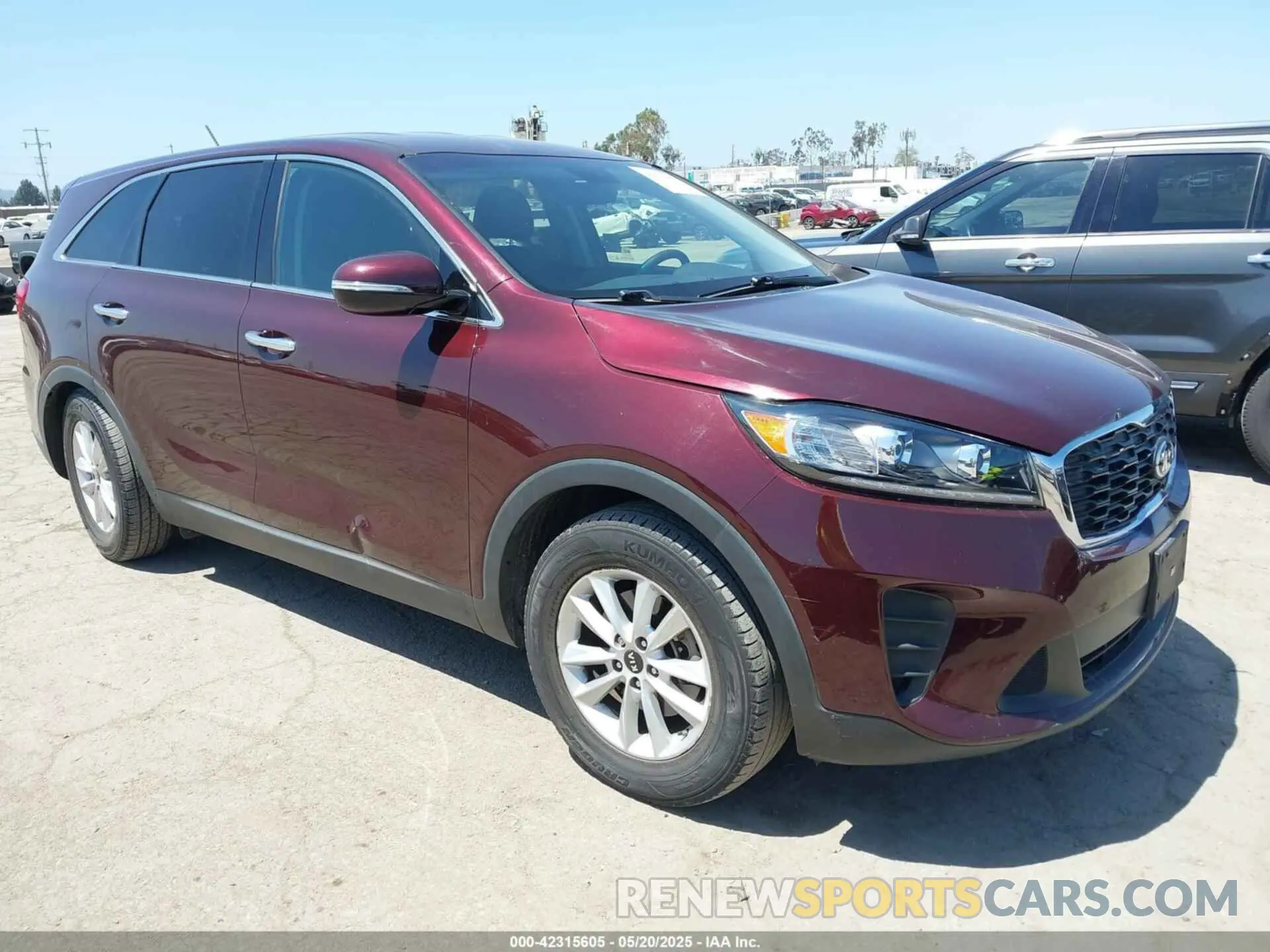 1 Фотография поврежденного автомобиля 5XYPG4A33LG643547 KIA SORENTO 2020