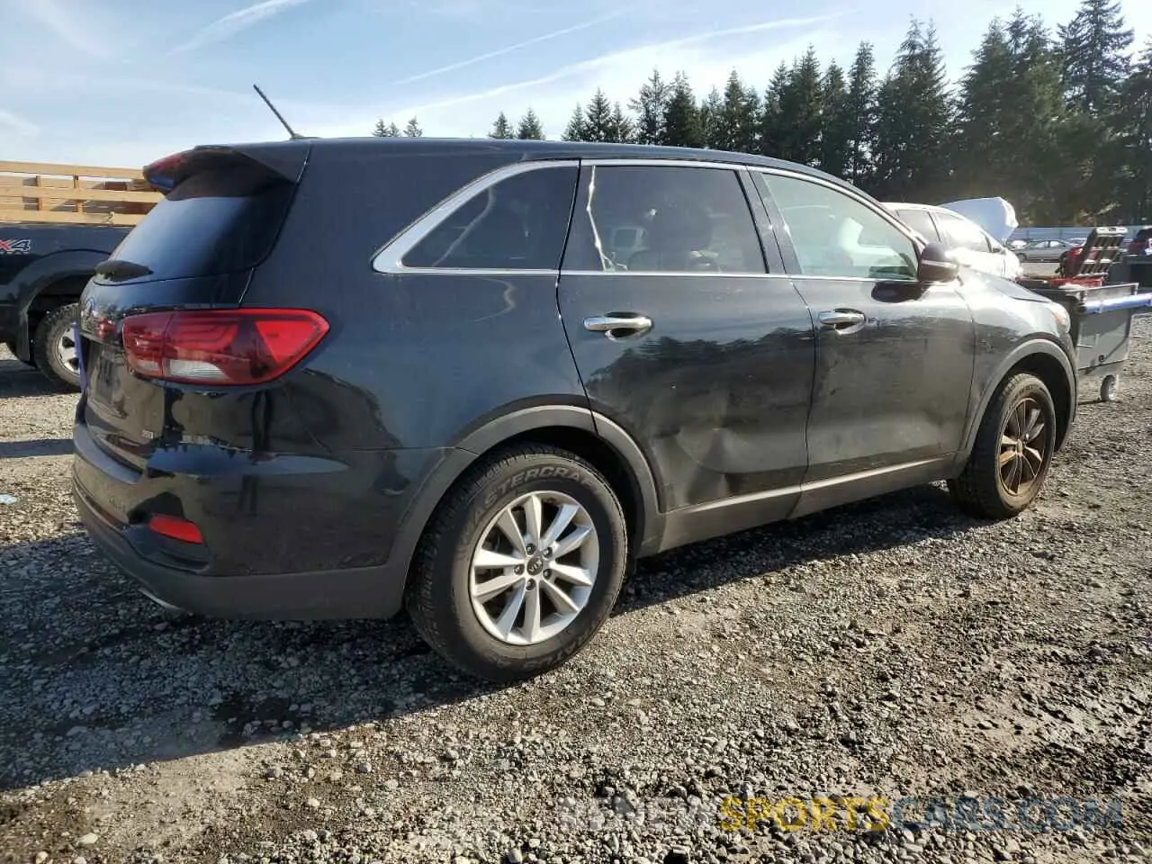 3 Фотография поврежденного автомобиля 5XYPG4A34LG625882 KIA SORENTO 2020