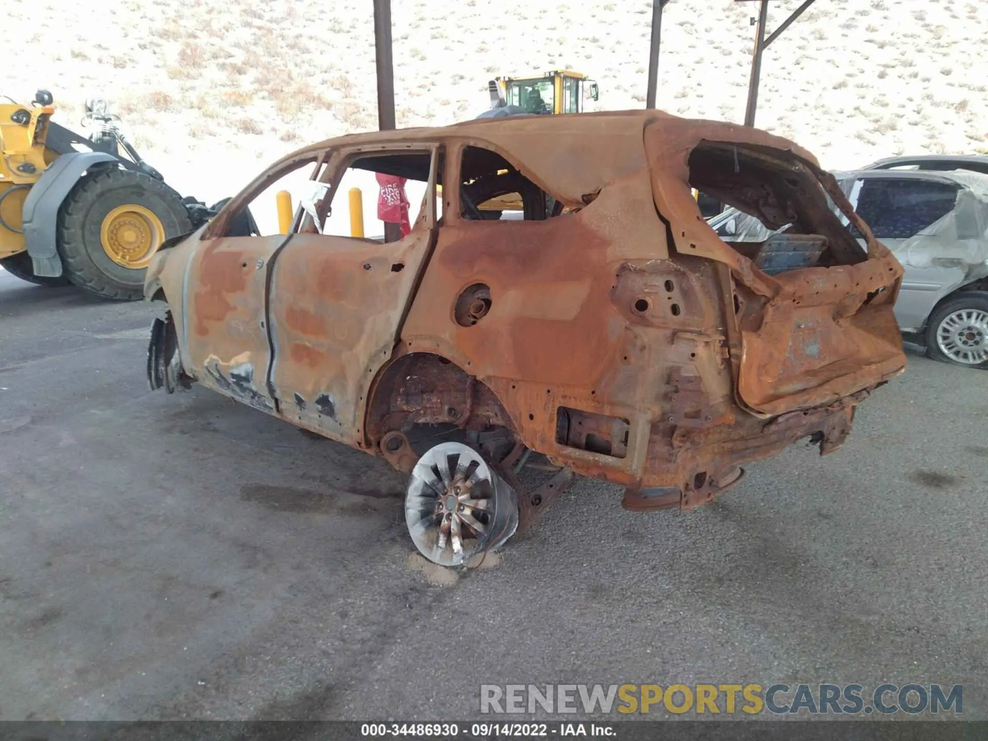 3 Photograph of a damaged car 5XYPG4A34LG670711 KIA SORENTO 2020