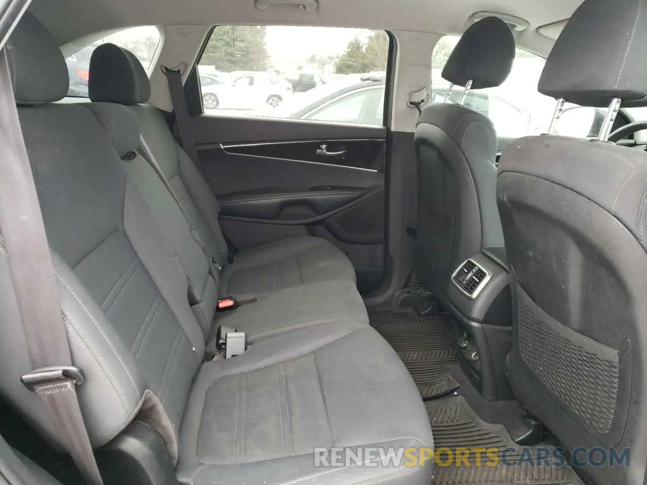 11 Фотография поврежденного автомобиля 5XYPG4A35LG649303 KIA SORENTO 2020
