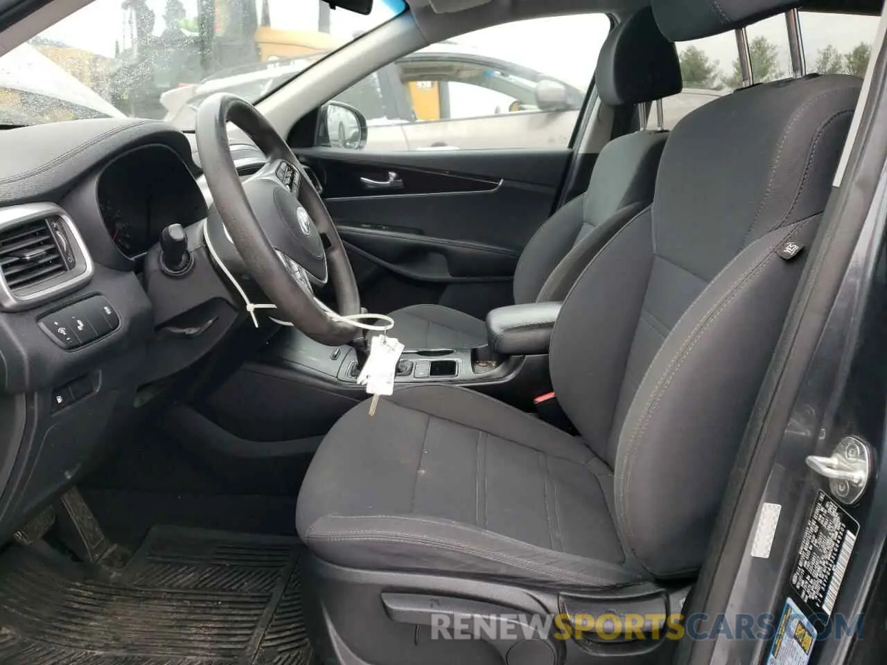 7 Фотография поврежденного автомобиля 5XYPG4A35LG649303 KIA SORENTO 2020
