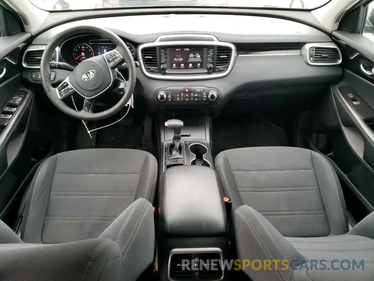 8 Фотография поврежденного автомобиля 5XYPG4A35LG649303 KIA SORENTO 2020