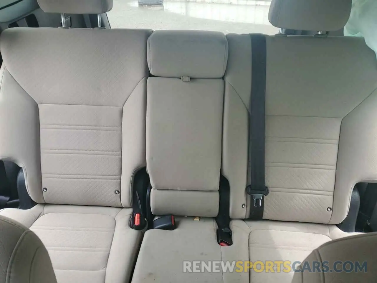 10 Фотография поврежденного автомобиля 5XYPG4A36LG658401 KIA SORENTO 2020