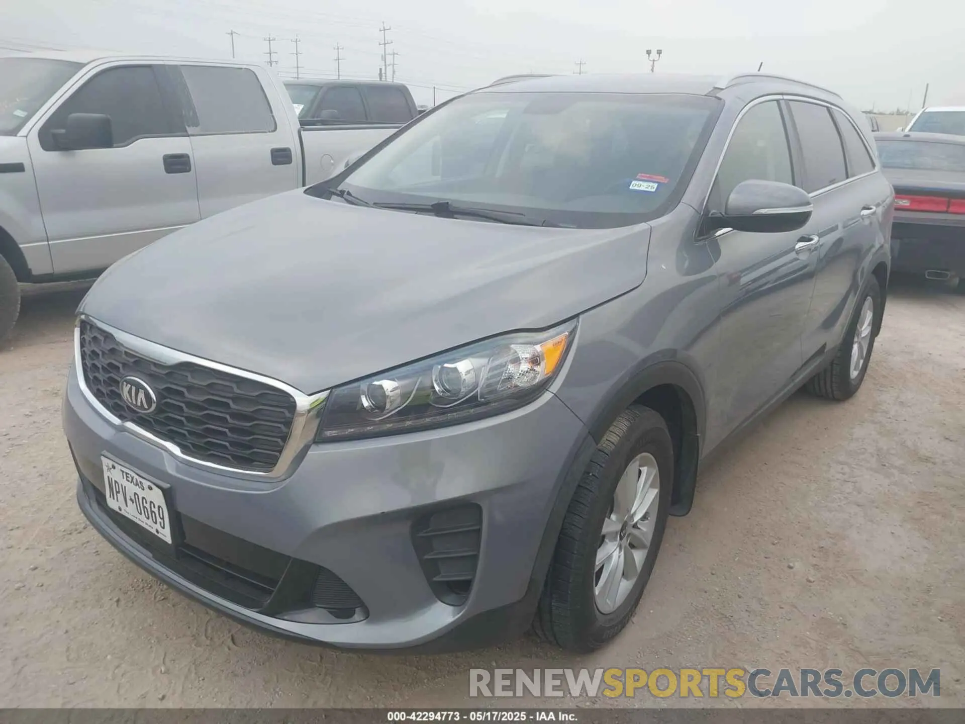 2 Photograph of a damaged car 5XYPG4A36LG663128 KIA SORENTO 2020