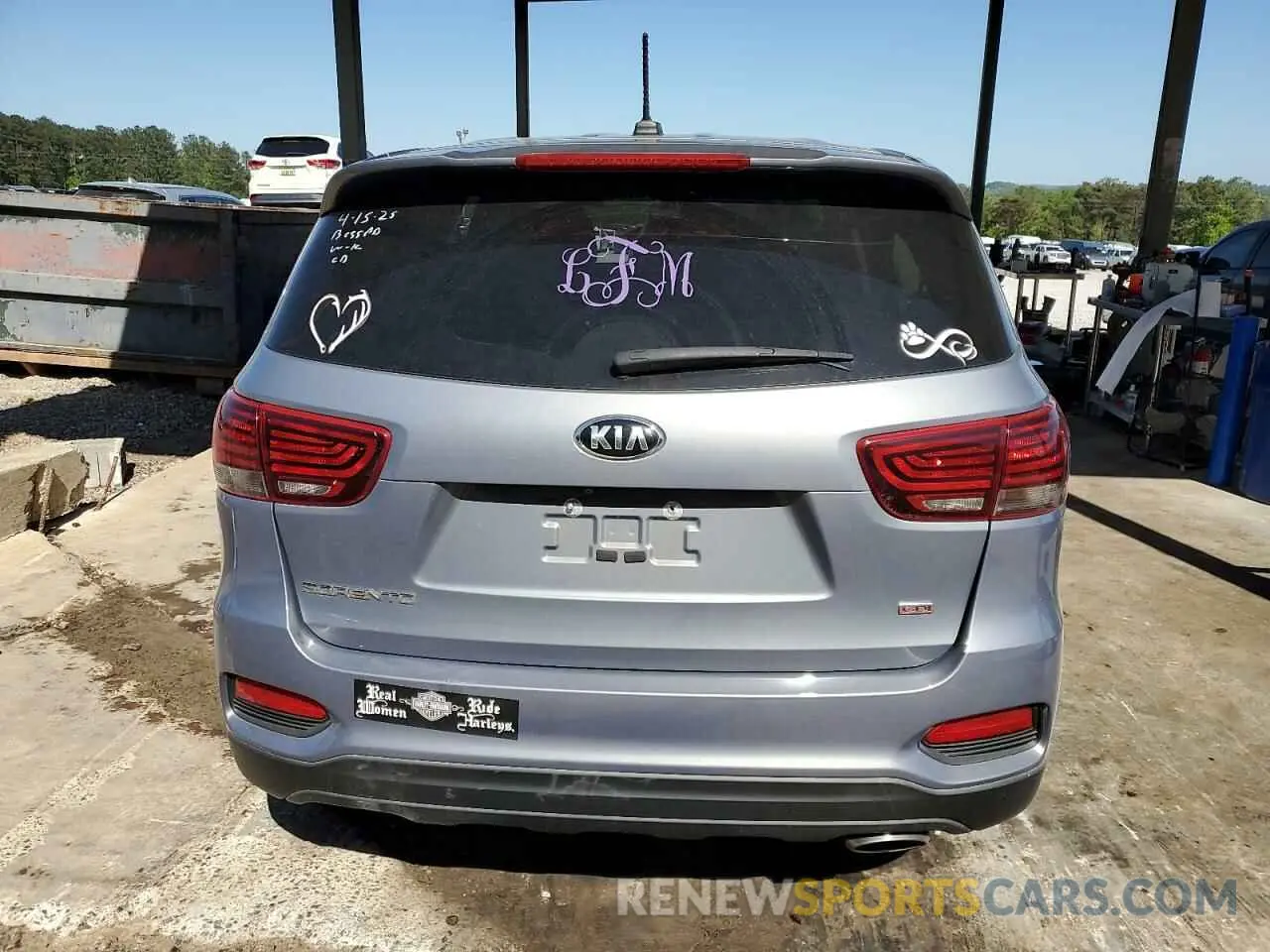 6 Photograph of a damaged car 5XYPG4A38LG645777 KIA SORENTO 2020