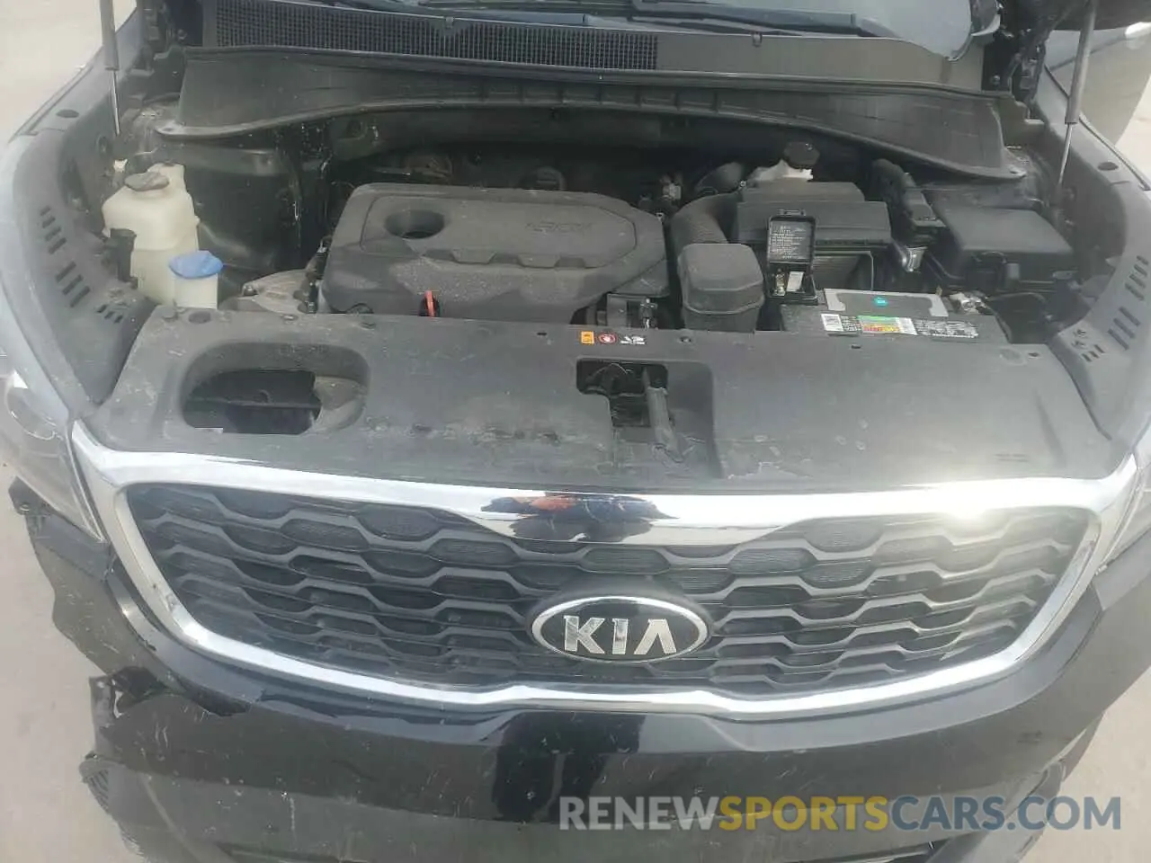 12 Photograph of a damaged car 5XYPG4A38LG684529 KIA SORENTO 2020