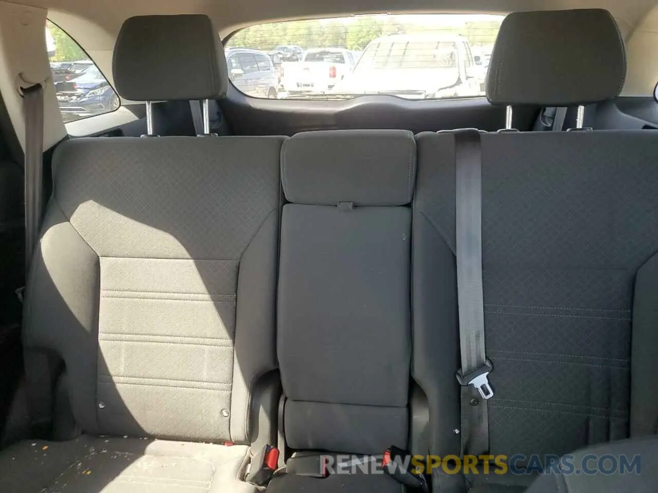 10 Фотография поврежденного автомобиля 5XYPG4A38LG687673 KIA SORENTO 2020
