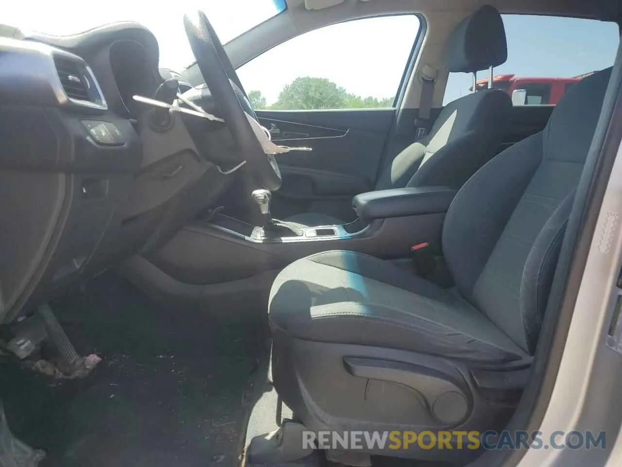 7 Фотография поврежденного автомобиля 5XYPG4A38LG687673 KIA SORENTO 2020