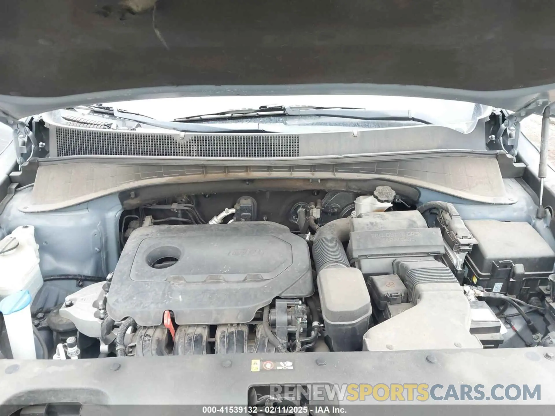 10 Фотография поврежденного автомобиля 5XYPG4A39LG688184 KIA SORENTO 2020