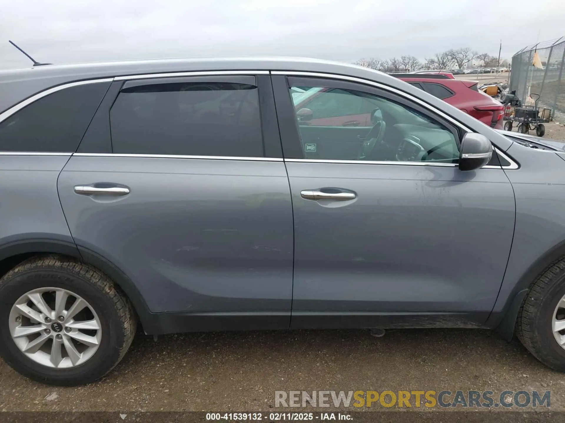 14 Фотография поврежденного автомобиля 5XYPG4A39LG688184 KIA SORENTO 2020