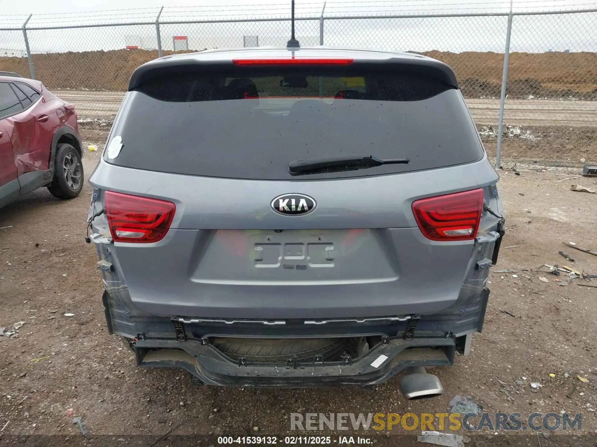 17 Фотография поврежденного автомобиля 5XYPG4A39LG688184 KIA SORENTO 2020