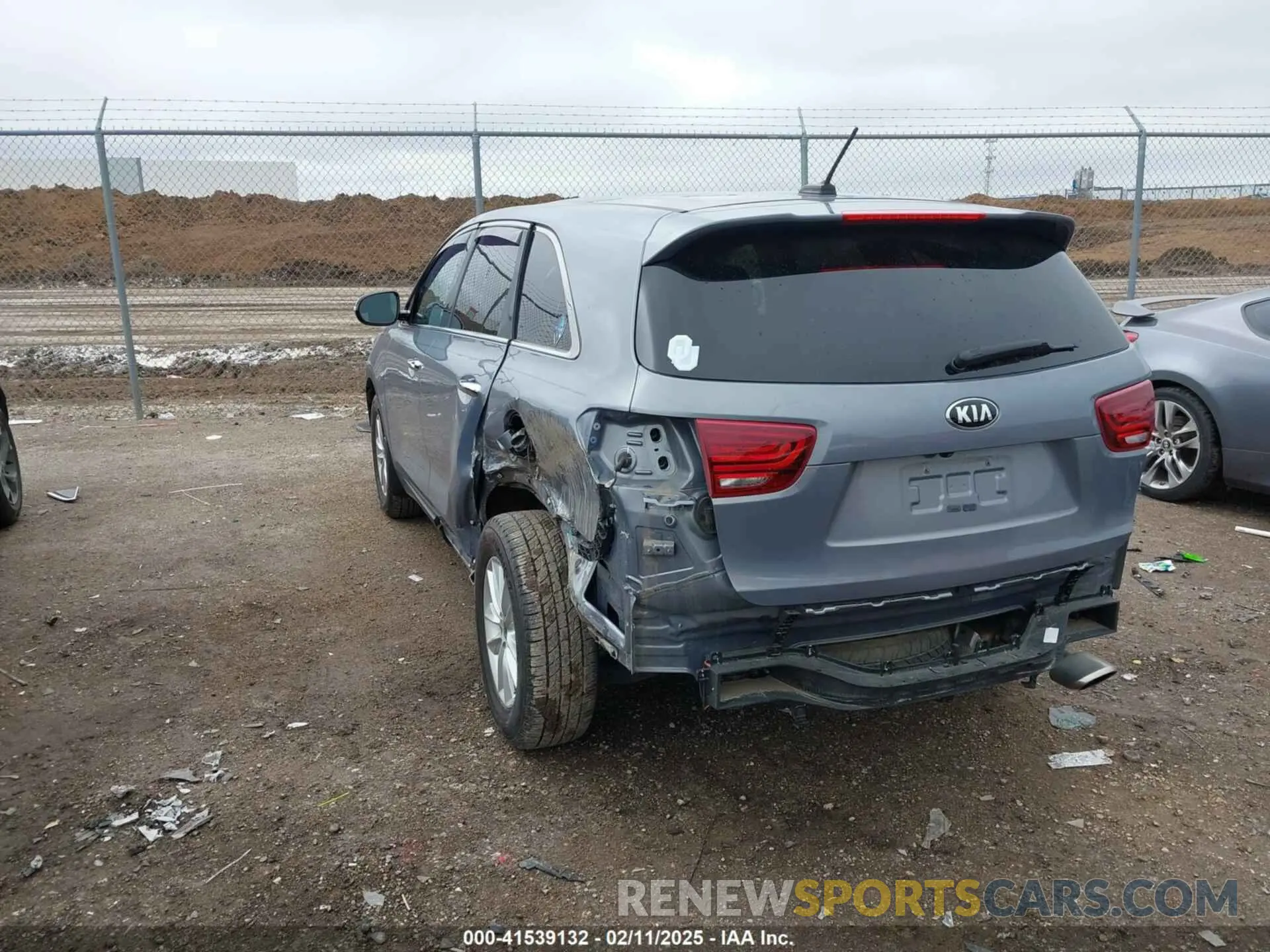 3 Фотография поврежденного автомобиля 5XYPG4A39LG688184 KIA SORENTO 2020
