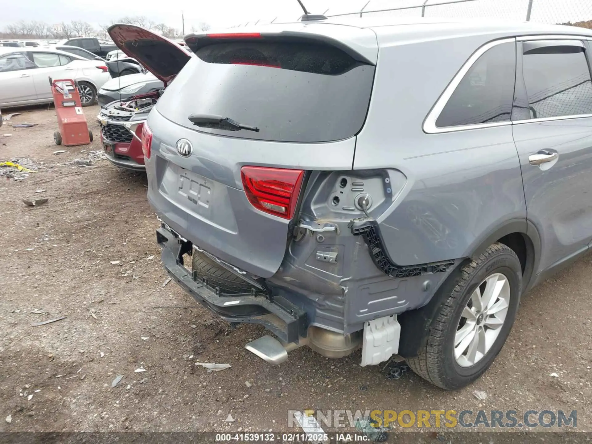 6 Фотография поврежденного автомобиля 5XYPG4A39LG688184 KIA SORENTO 2020