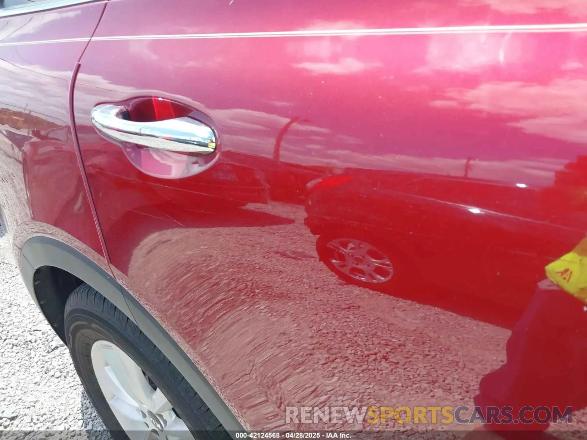 6 Фотография поврежденного автомобиля 5XYPG4A39LG689061 KIA SORENTO 2020
