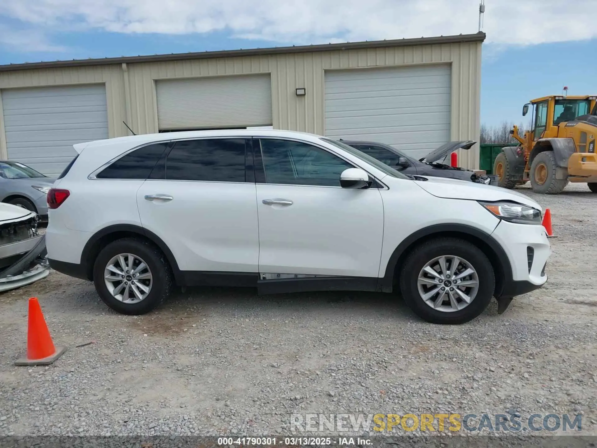 13 Фотография поврежденного автомобиля 5XYPG4A52LG622321 KIA SORENTO 2020