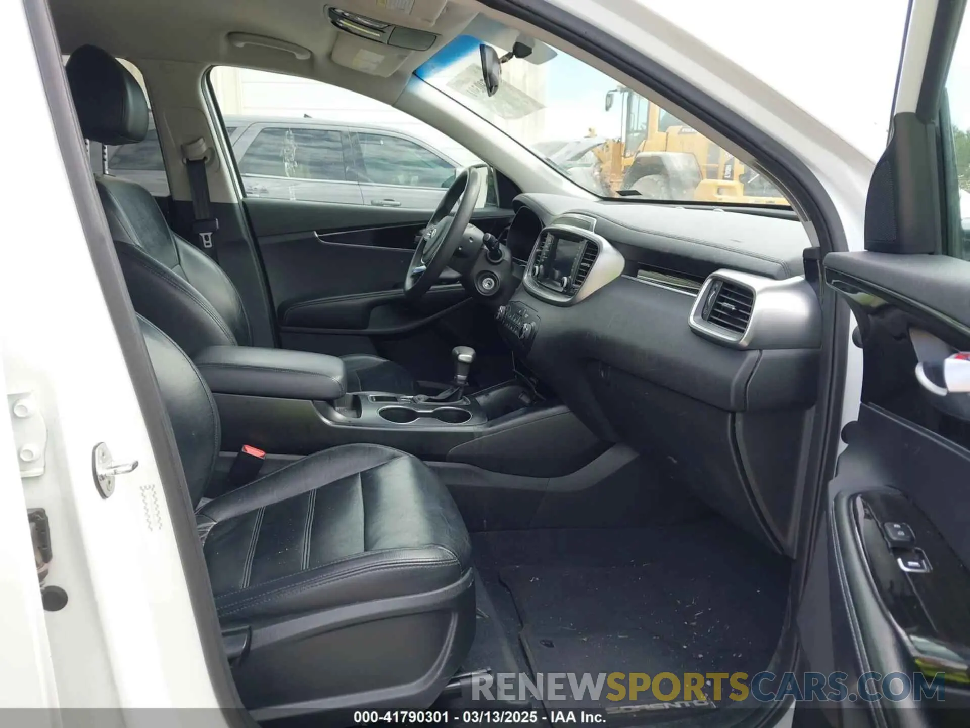 5 Фотография поврежденного автомобиля 5XYPG4A52LG622321 KIA SORENTO 2020