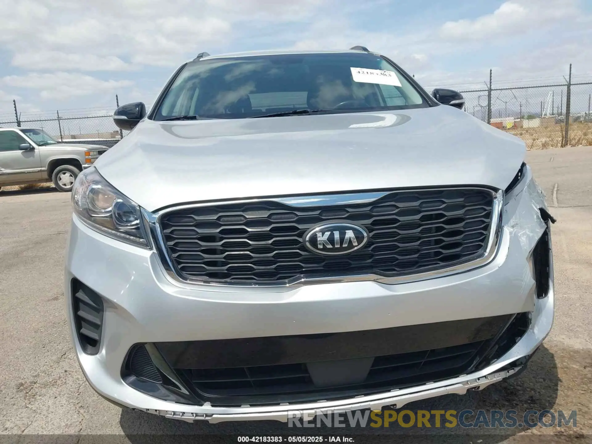 13 Photograph of a damaged car 5XYPG4A55LG694372 KIA SORENTO 2020