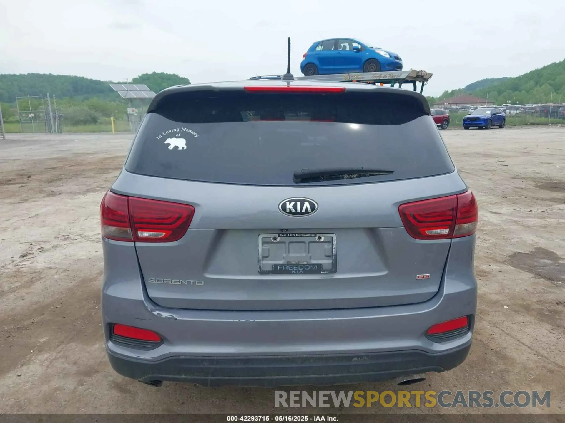 16 Photograph of a damaged car 5XYPGDA31LG659522 KIA SORENTO 2020