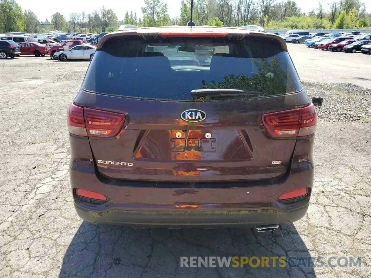 6 Photograph of a damaged car 5XYPGDA35LG648300 KIA SORENTO 2020