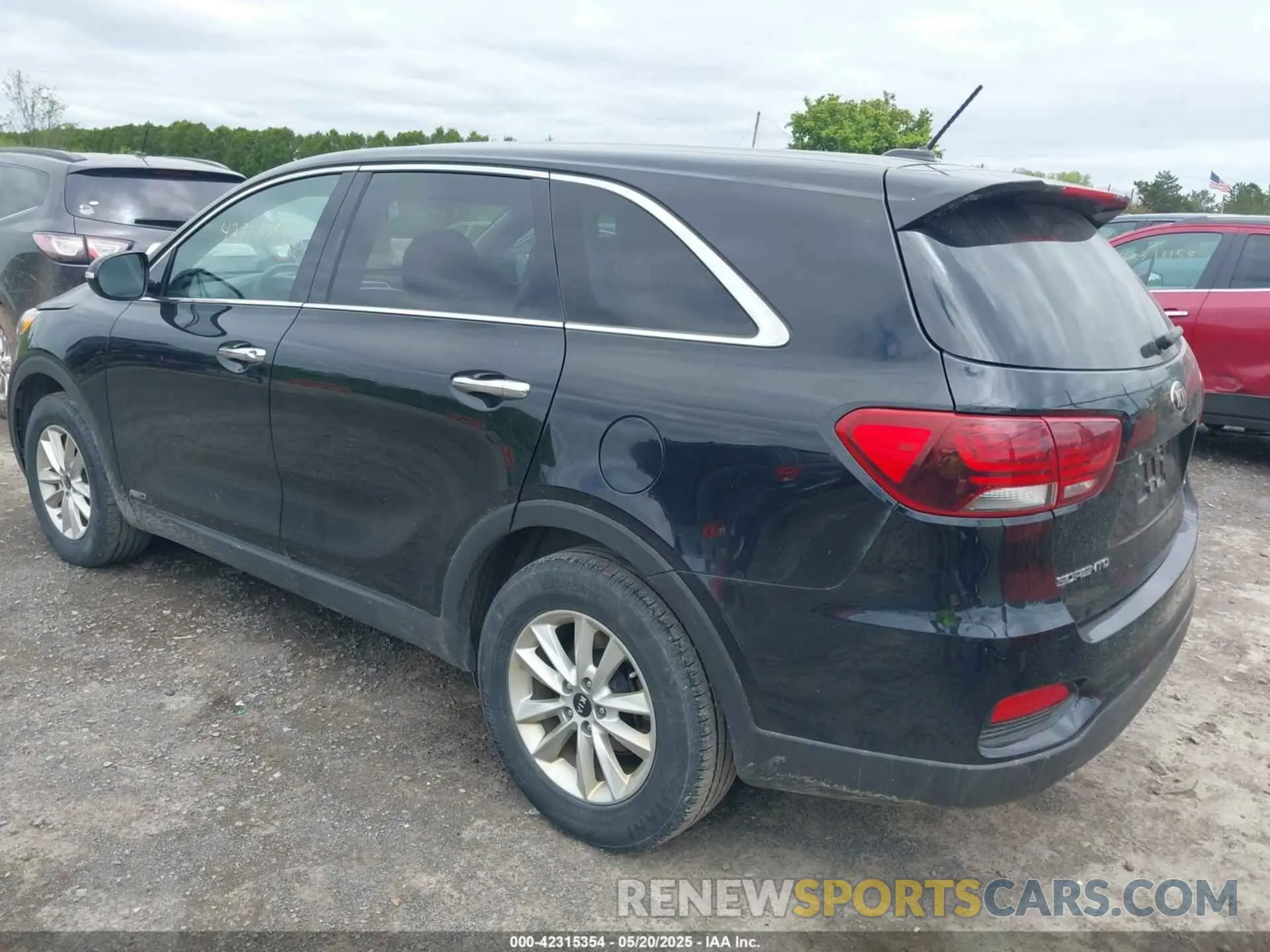 3 Фотография поврежденного автомобиля 5XYPGDA35LG693799 KIA SORENTO 2020