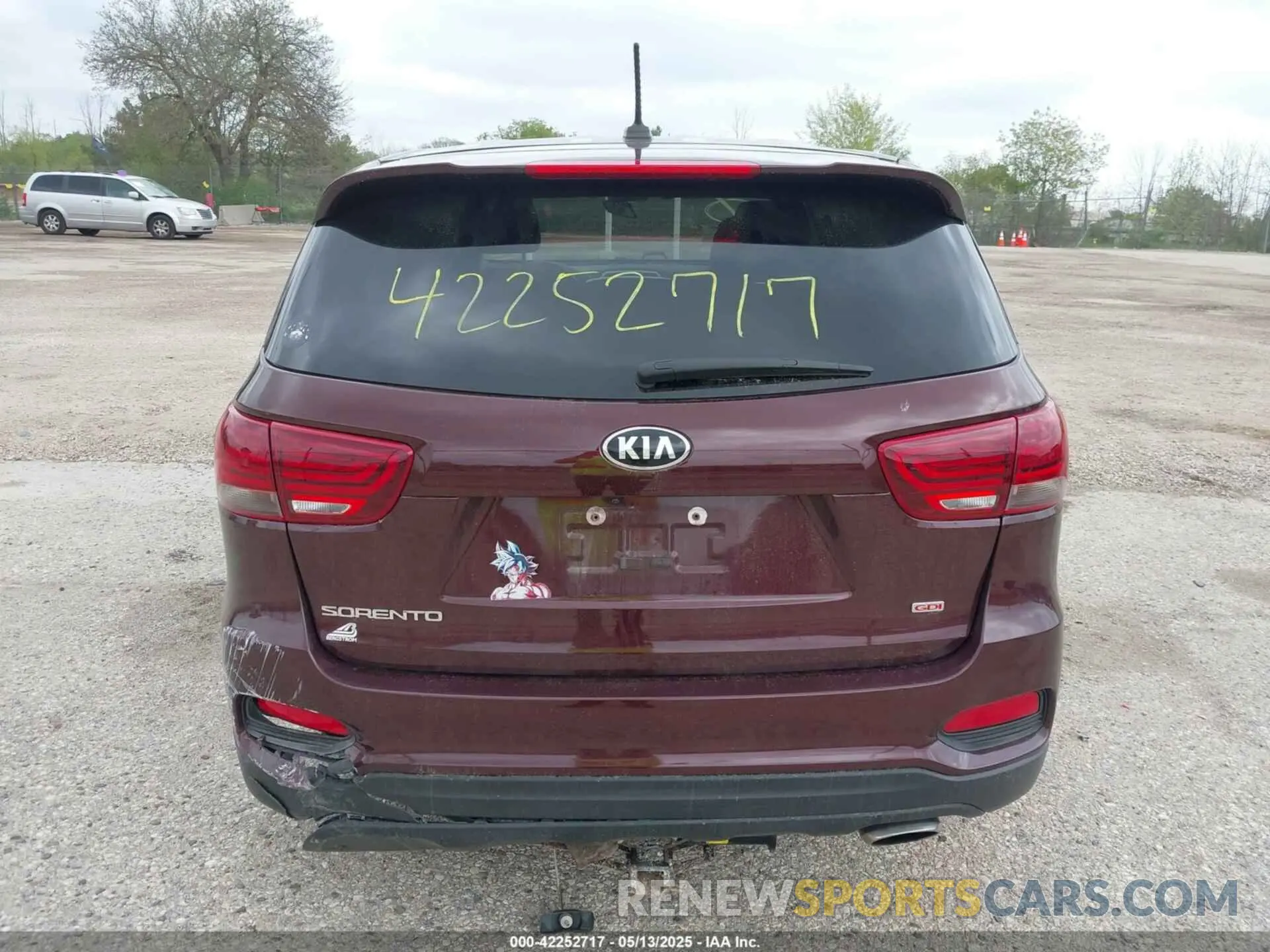 16 Photograph of a damaged car 5XYPGDA38LG644919 KIA SORENTO 2020