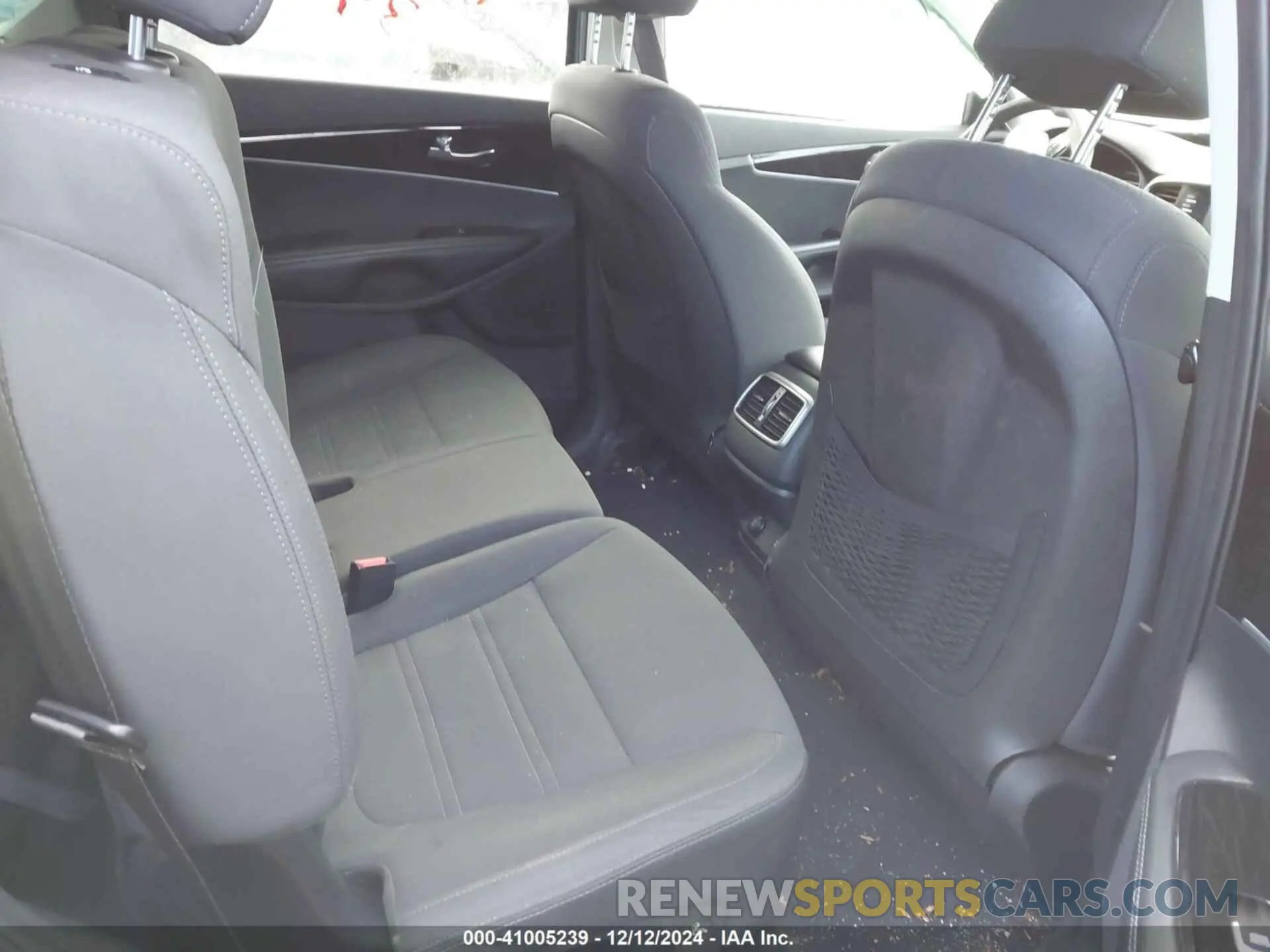 8 Фотография поврежденного автомобиля 5XYPGDA39LG664676 KIA SORENTO 2020