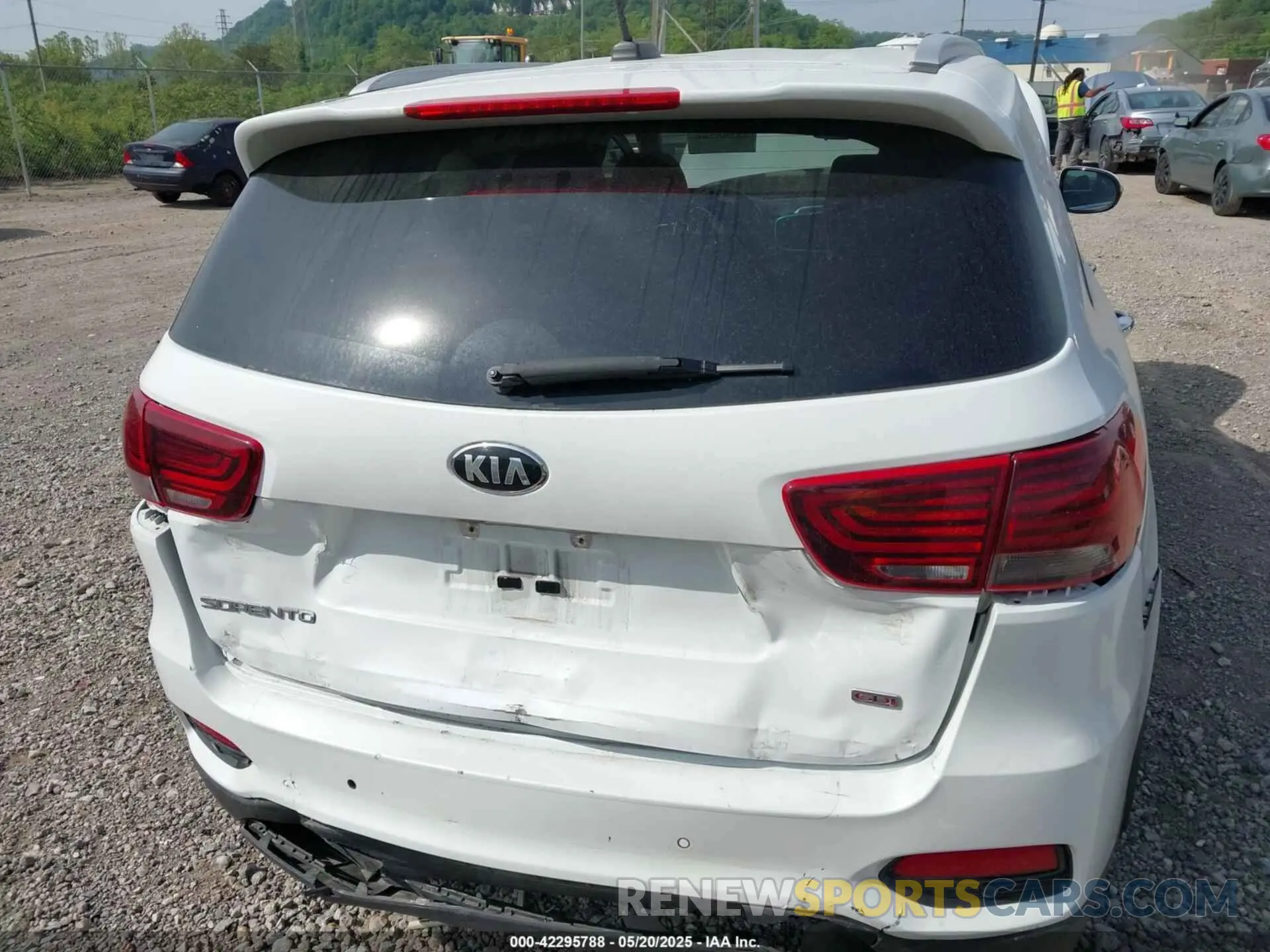 6 Фотография поврежденного автомобиля 5XYPGDA3XLG629029 KIA SORENTO 2020