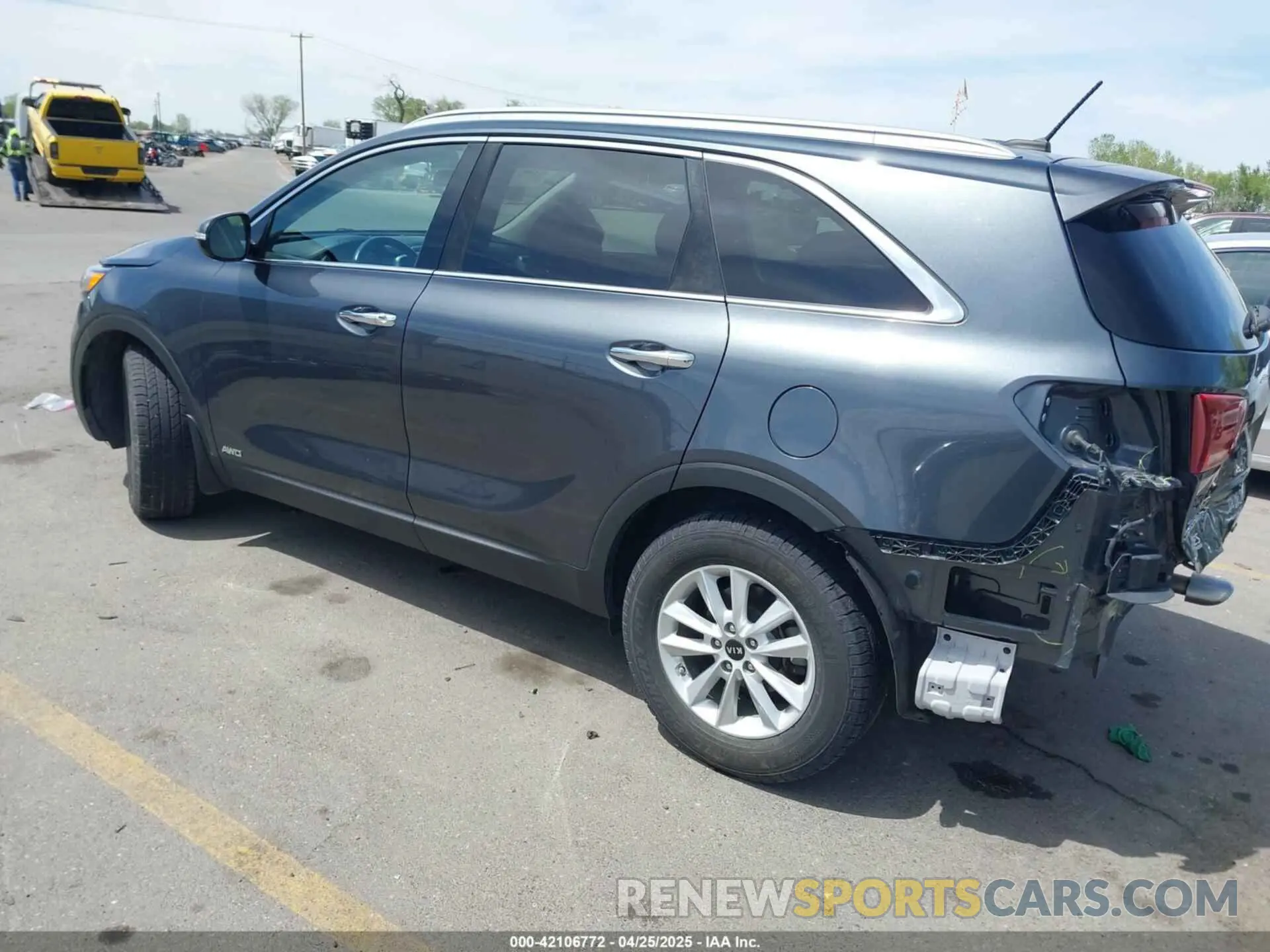 3 Фотография поврежденного автомобиля 5XYPGDA3XLG664122 KIA SORENTO 2020