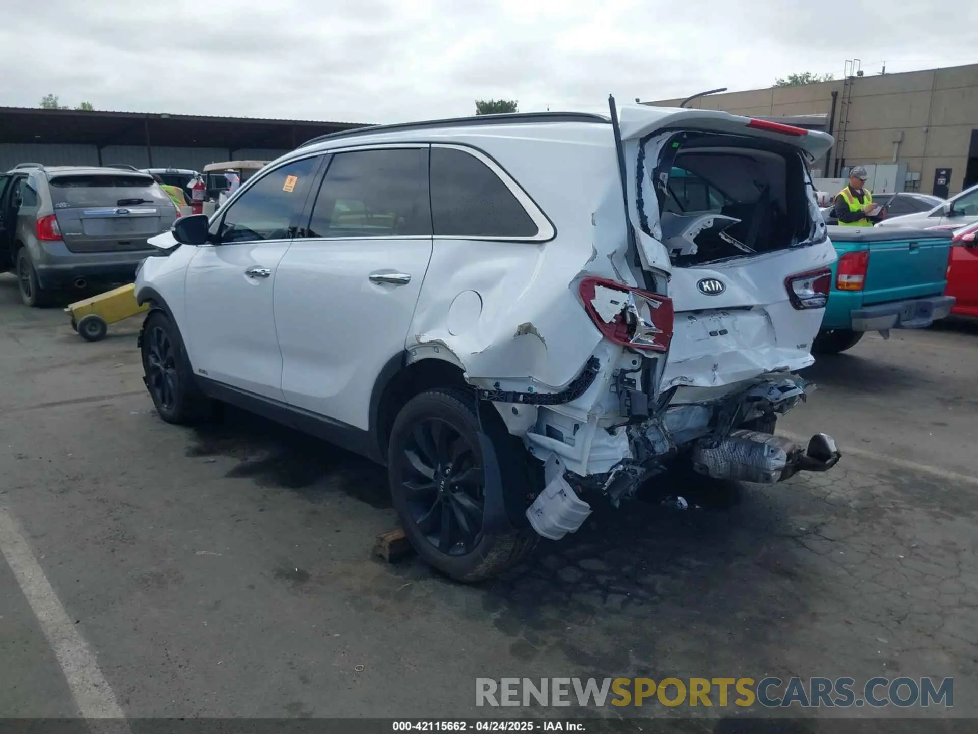 3 Фотография поврежденного автомобиля 5XYPGDA55LG696963 KIA SORENTO 2020