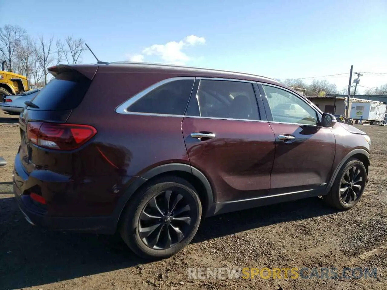 3 Photograph of a damaged car 5XYPHDA56LG691445 KIA SORENTO 2020