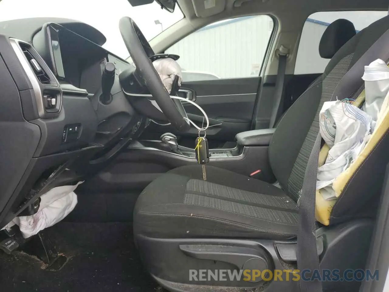7 Photograph of a damaged car 5XYRG4LC1MG003361 KIA SORENTO 2021