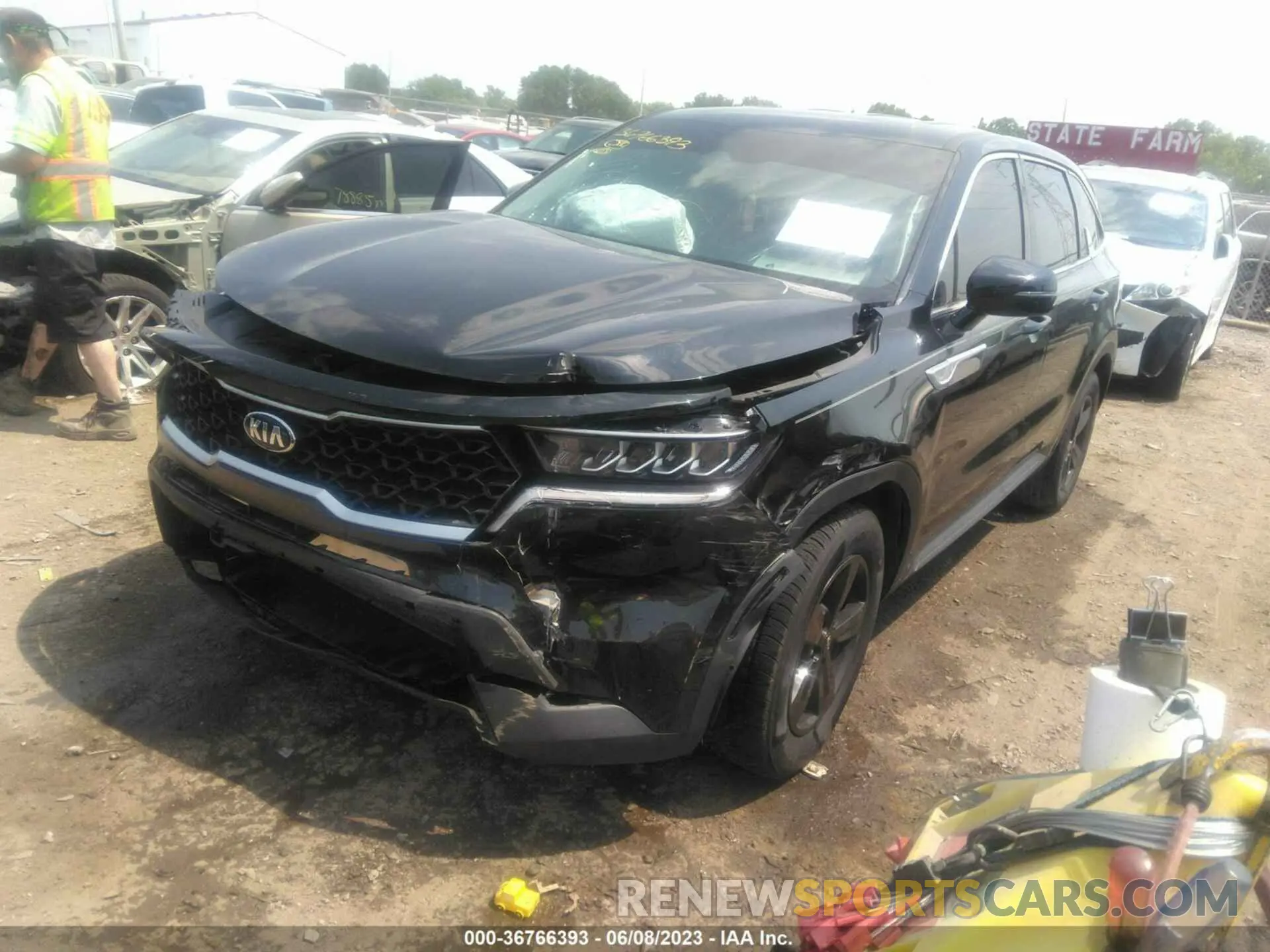 2 Photograph of a damaged car 5XYRG4LC2MG001330 KIA SORENTO 2021