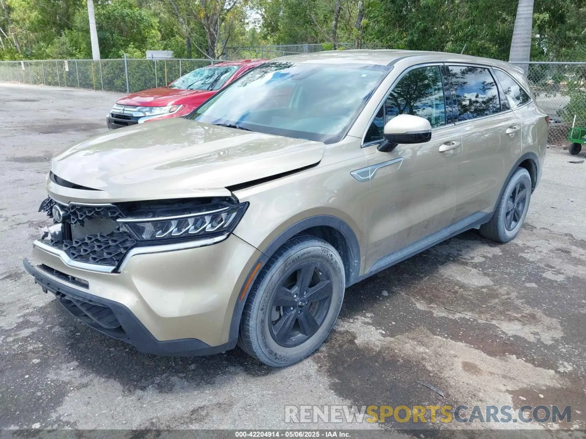 2 Photograph of a damaged car 5XYRG4LC3MG005807 KIA SORENTO 2021
