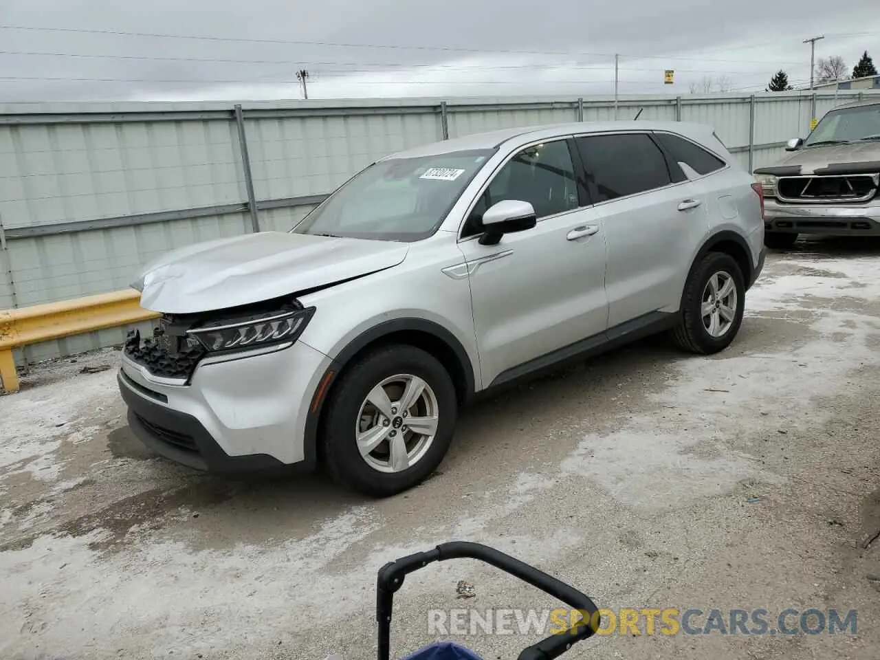 1 Photograph of a damaged car 5XYRG4LC4MG017383 KIA SORENTO 2021
