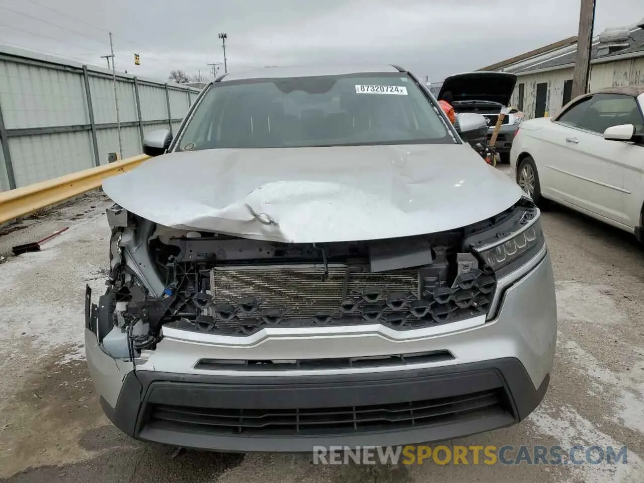 5 Photograph of a damaged car 5XYRG4LC4MG017383 KIA SORENTO 2021