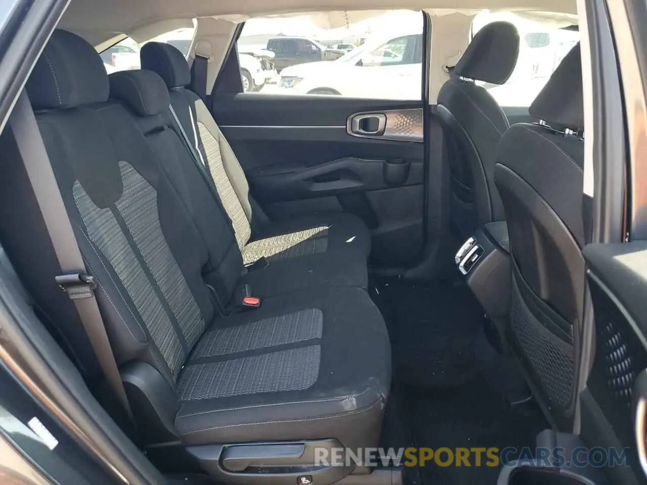 11 Фотография поврежденного автомобиля 5XYRG4LC4MG068446 KIA SORENTO 2021
