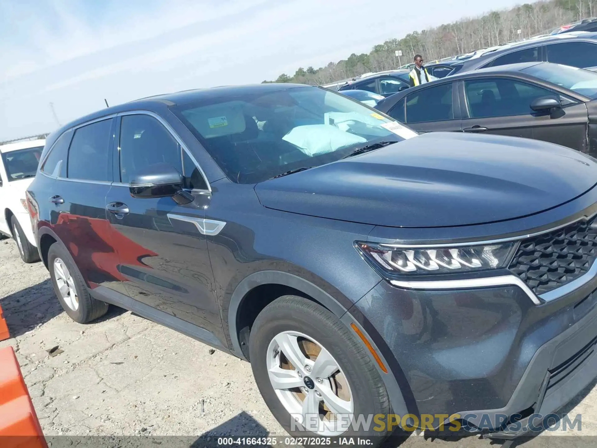 13 Photograph of a damaged car 5XYRG4LC7MG021928 KIA SORENTO 2021