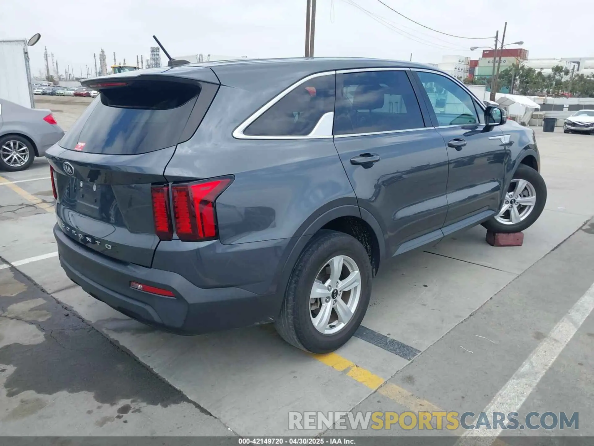 4 Фотография поврежденного автомобиля 5XYRG4LC7MG041273 KIA SORENTO 2021