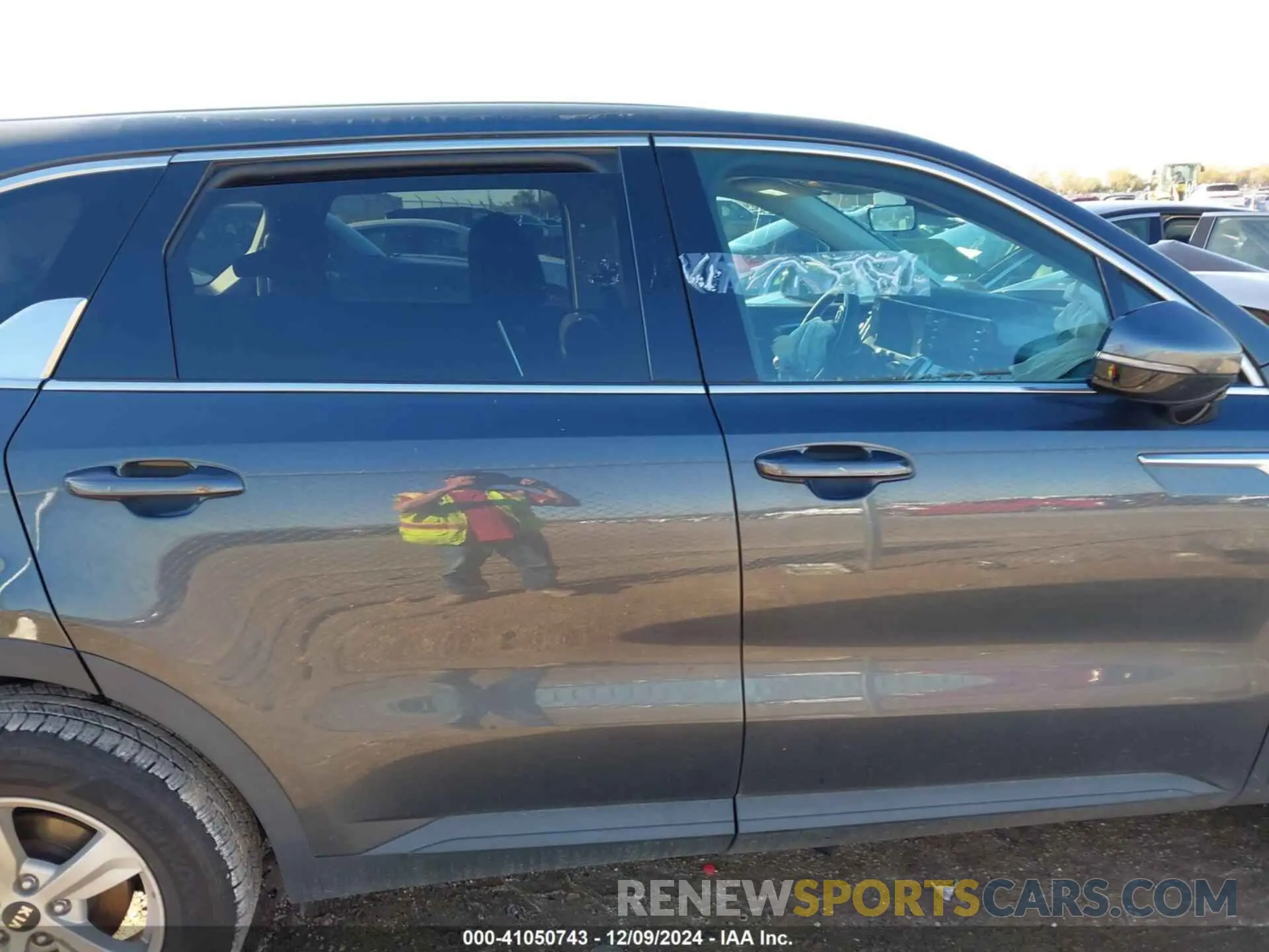 13 Фотография поврежденного автомобиля 5XYRG4LC7MG043704 KIA SORENTO 2021