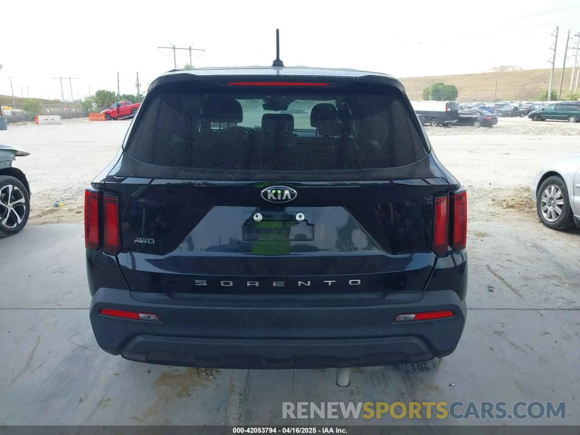 16 Photograph of a damaged car 5XYRGDLCXMG018117 KIA SORENTO 2021