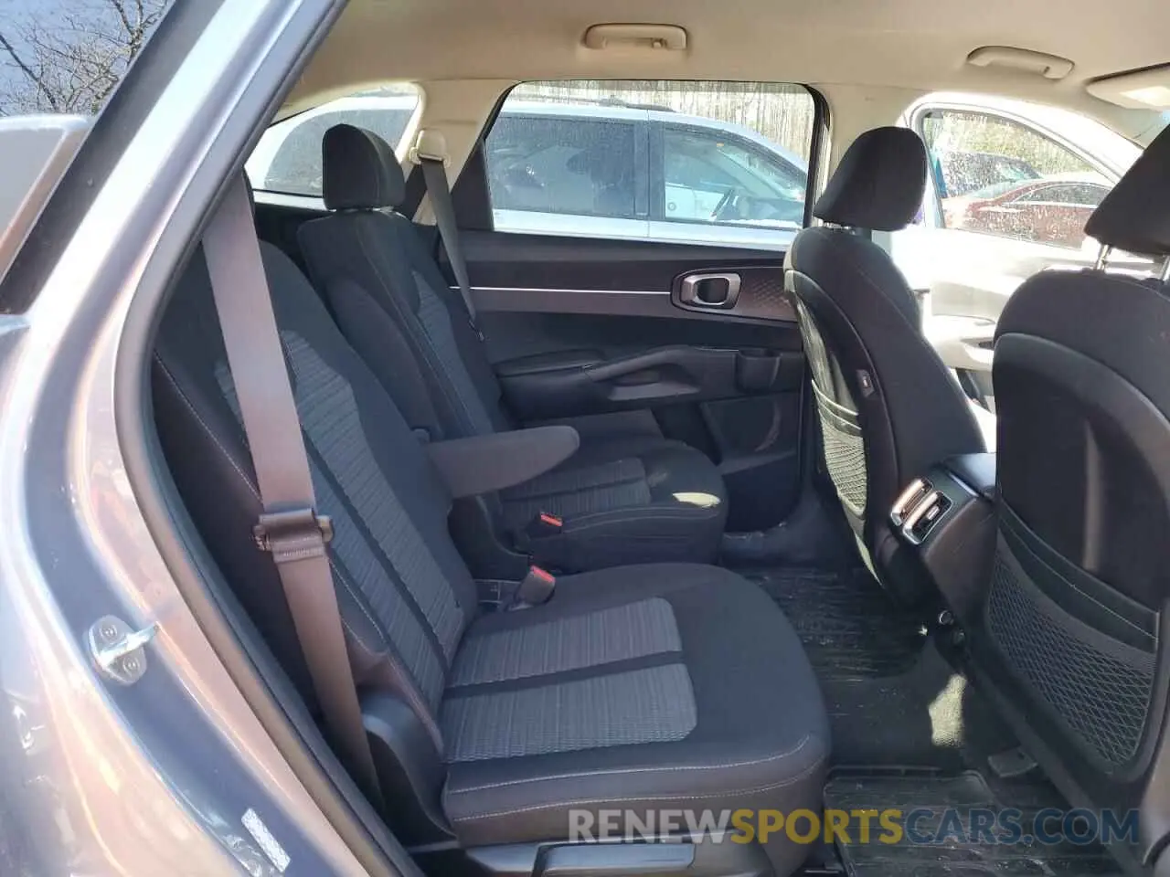 11 Фотография поврежденного автомобиля 5XYRGDLF9MG042094 KIA SORENTO 2021