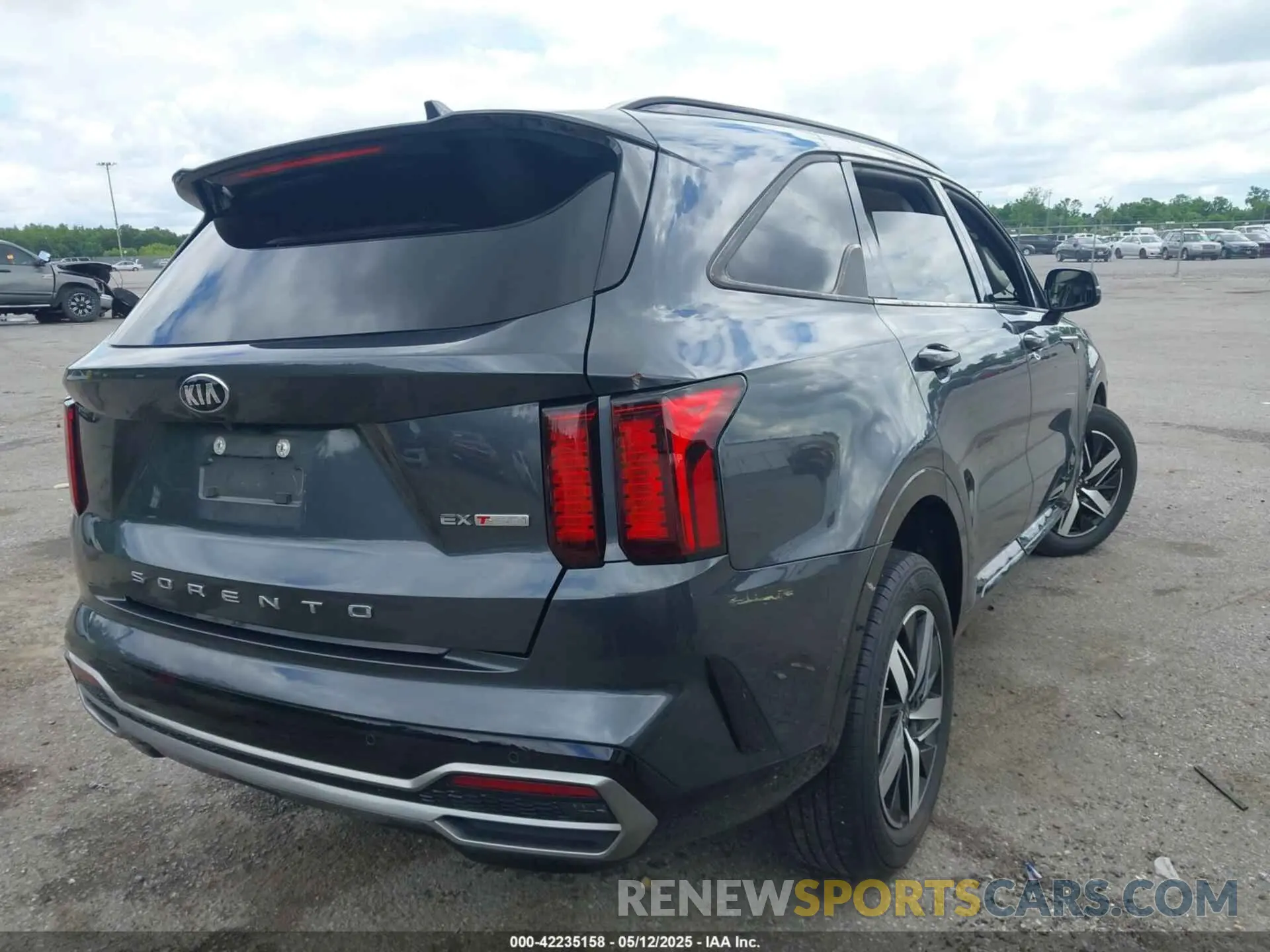 4 Фотография поврежденного автомобиля 5XYRH4LF4MG032974 KIA SORENTO 2021