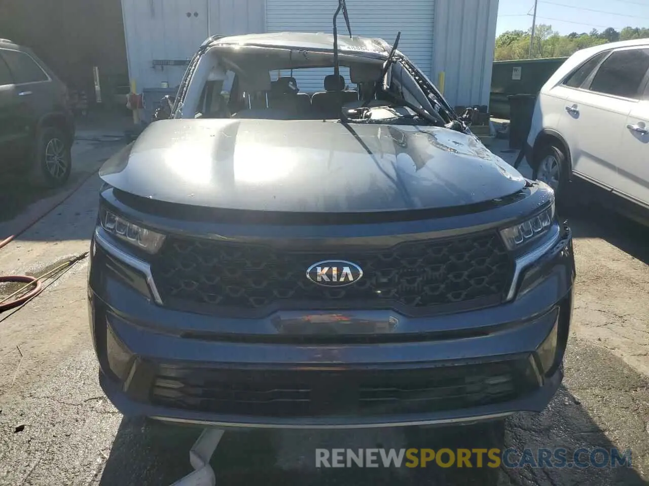 5 Photograph of a damaged car 5XYRH4LF8MG032850 KIA SORENTO 2021