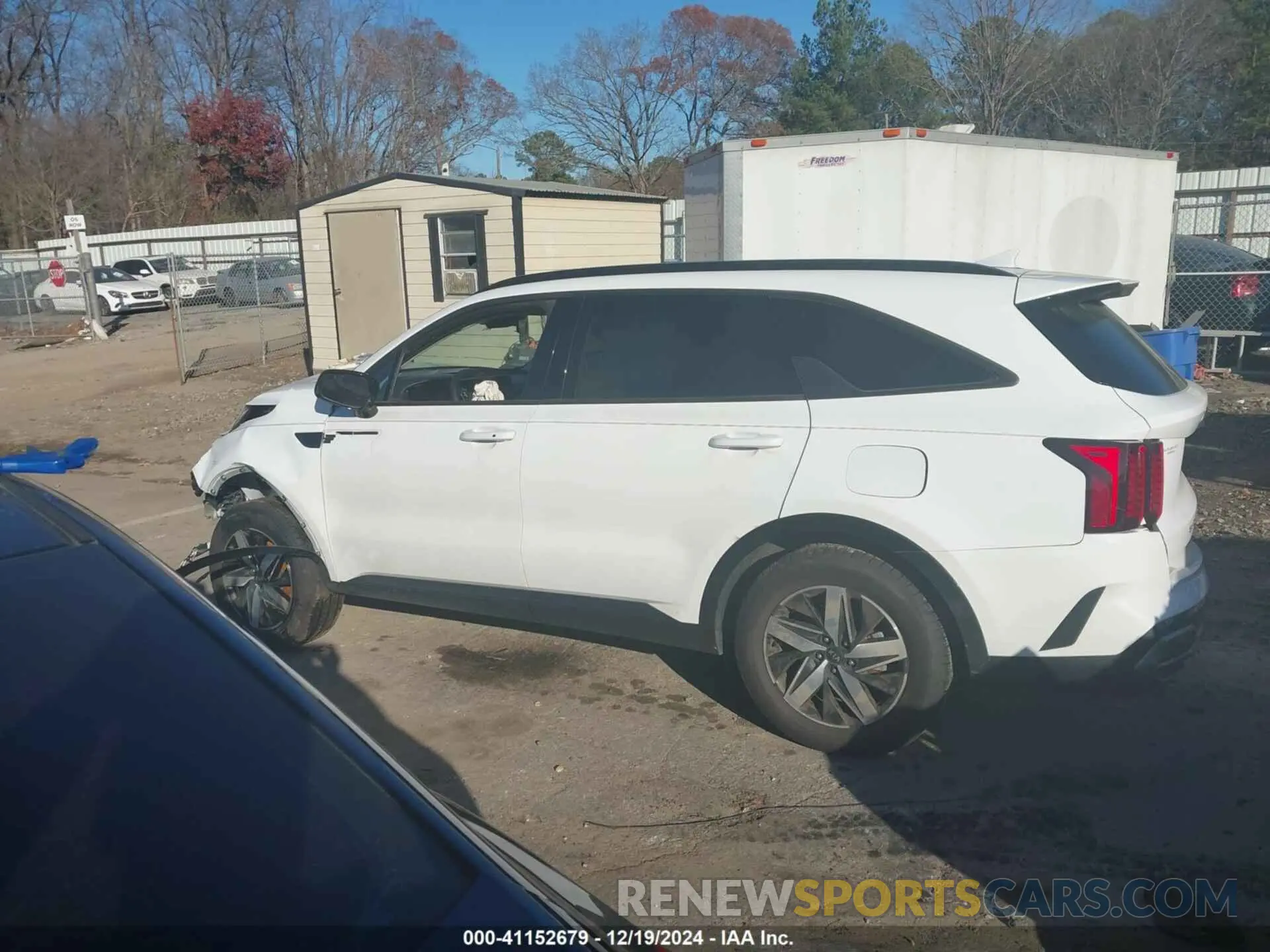 13 Photograph of a damaged car 5XYRH4LF9MG034946 KIA SORENTO 2021