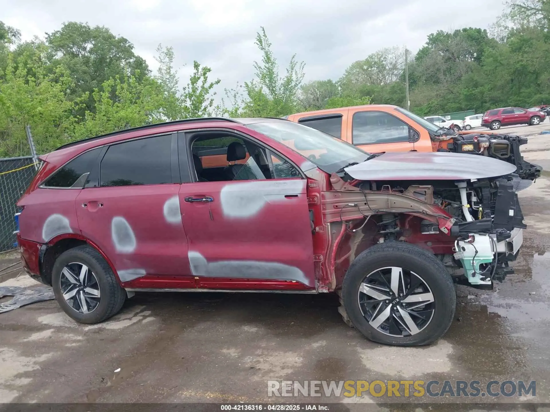 14 Фотография поврежденного автомобиля 5XYRHDLF6MG063000 KIA SORENTO 2021