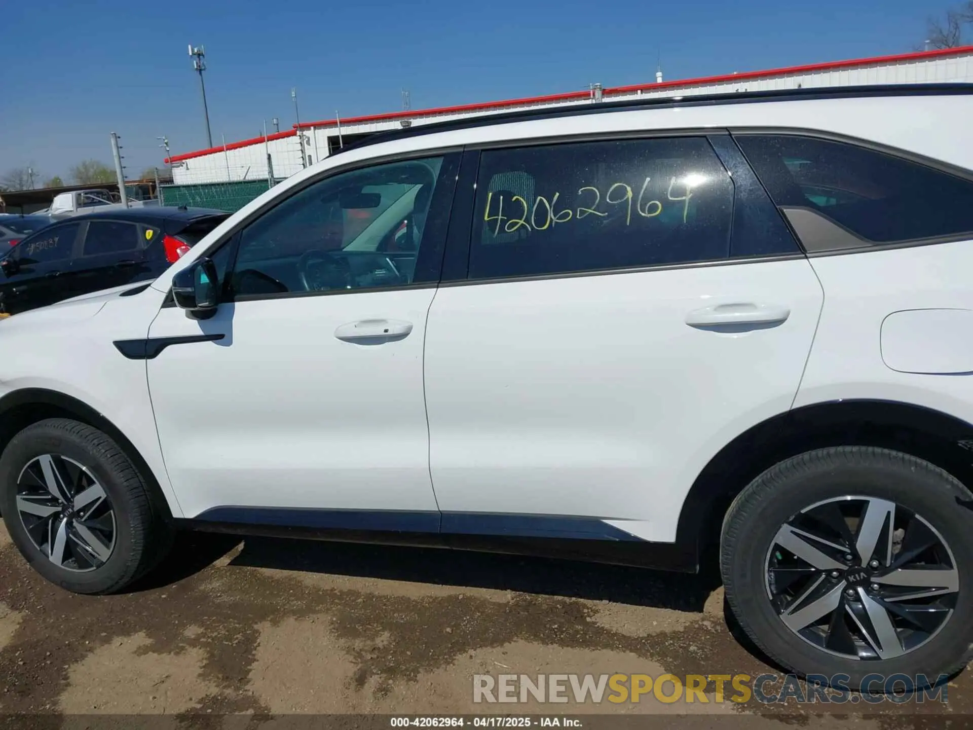 14 Фотография поврежденного автомобиля 5XYRHDLF7MG059909 KIA SORENTO 2021