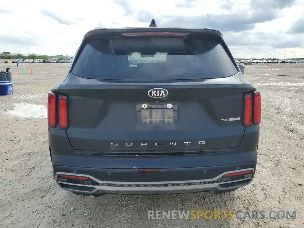 6 Photograph of a damaged car 5XYRK4LF2MG026897 KIA SORENTO 2021