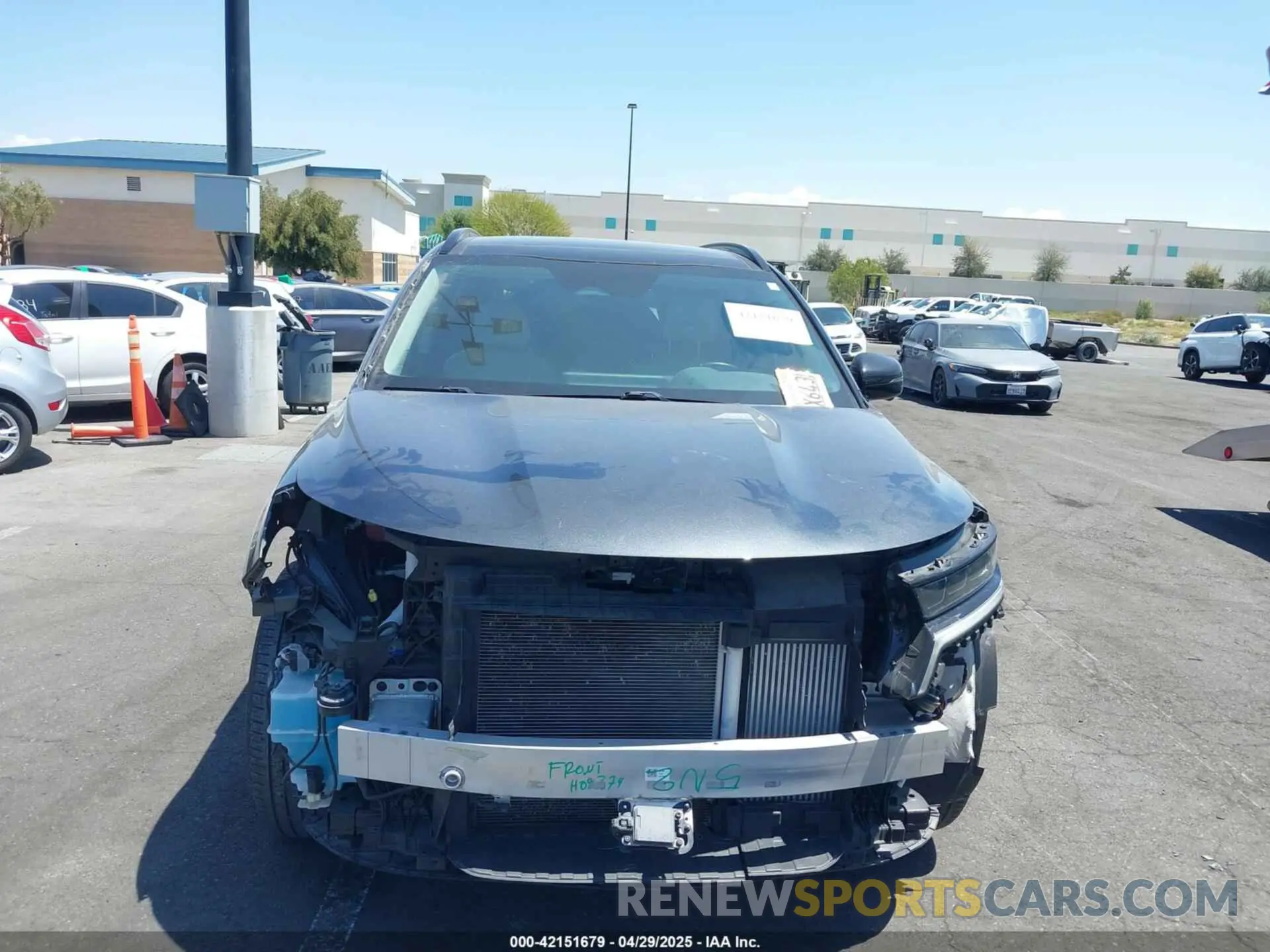13 Photograph of a damaged car 5XYRK4LF3MG033213 KIA SORENTO 2021
