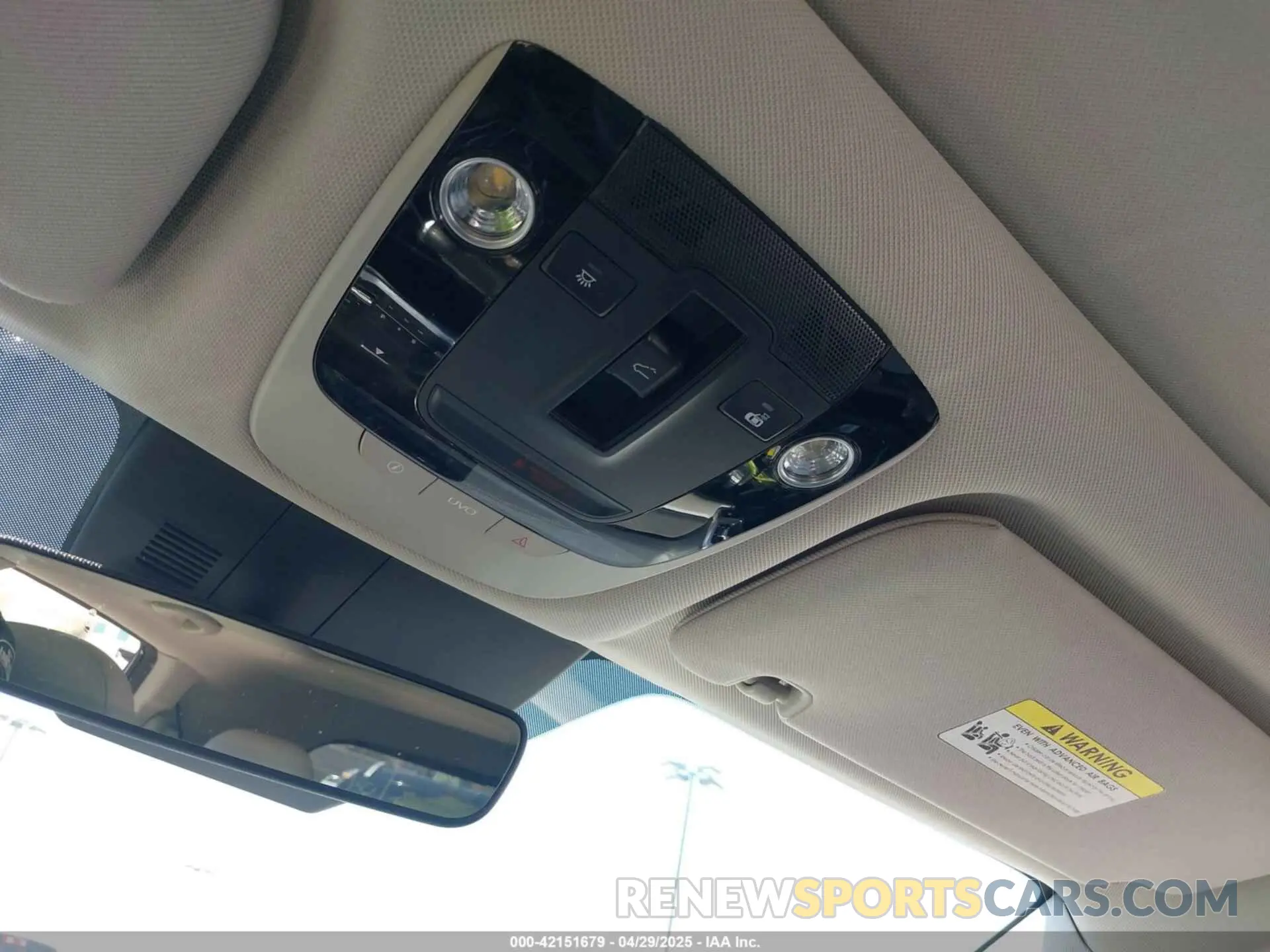 21 Photograph of a damaged car 5XYRK4LF3MG033213 KIA SORENTO 2021