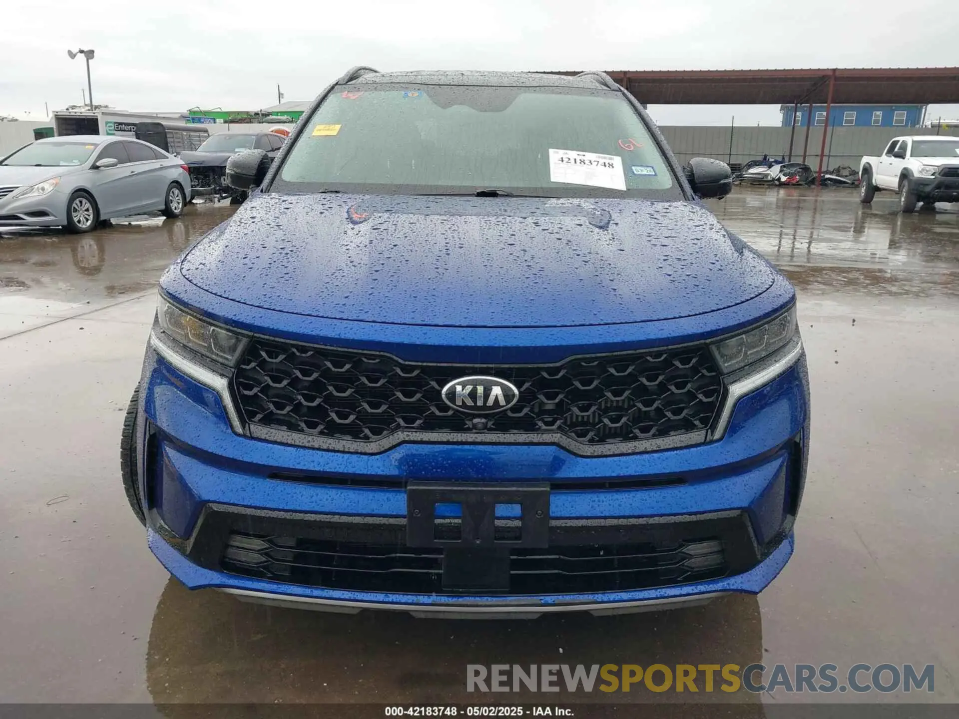 11 Photograph of a damaged car 5XYRK4LF4MG028358 KIA SORENTO 2021